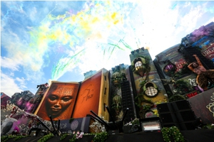 Tomorrowland 2012 у фото